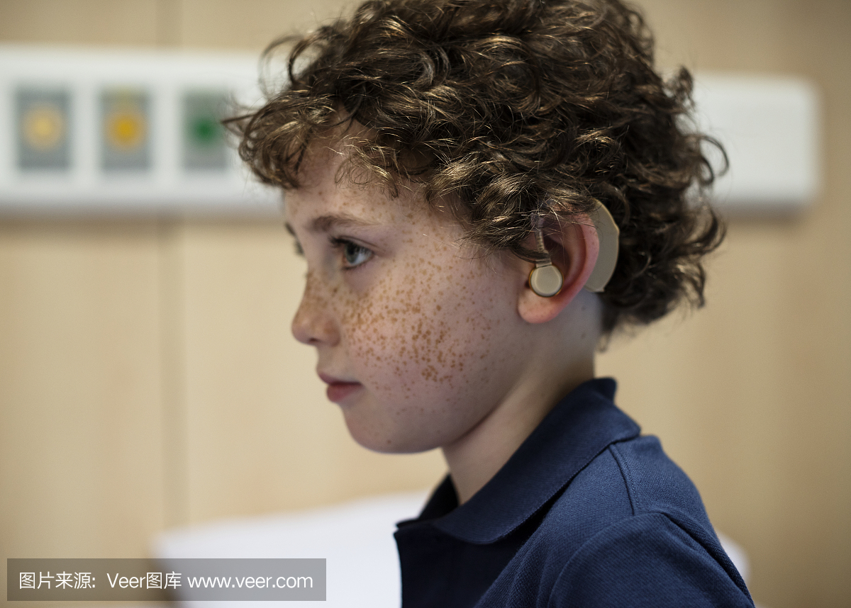 一分鐘聽力知識(shí)丨什么是新生兒聽力篩查（AABR）？